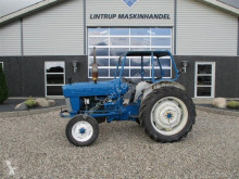 Lantbrukstraktor Ford begagnad