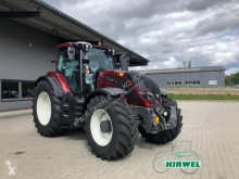 Valtra Landwirtschaftstraktor gebrauchter