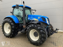 Tracteur agricole New Holland