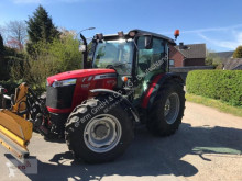 Ciągnik rolniczy Massey Ferguson używany