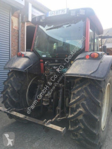 Valtra Landwirtschaftstraktor gebrauchter
