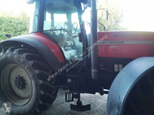 Tractor agrícola Massey Ferguson usado
