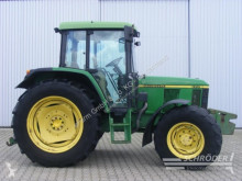 جرار زراعي John Deere مستعمل