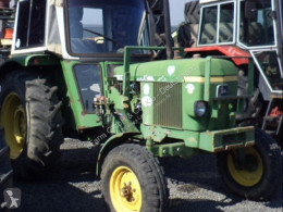 Tractor agrícola John Deere usado