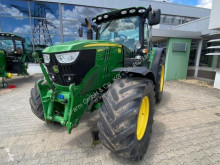 Tractor agrícola John Deere usado