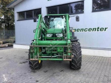 Tractor agrícola John Deere usado