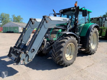 Tractor agrícola Valtra usado