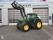 Traktor John Deere 6800 ojazdený