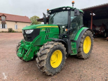 Tractor agrícola John Deere usado