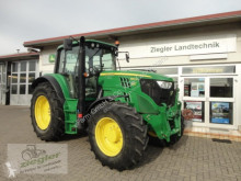 Tractor agrícola John Deere usado