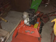 Tractor agrícola Agria usado