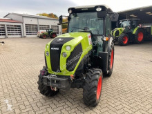 Claas Nexos Landwirtschaftstraktor gebrauchter