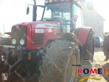 Tractor agrícola Massey Ferguson usado