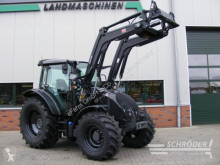 Zemědělský traktor Valtra použitý