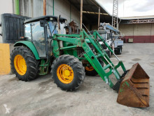 Tractor agrícola John Deere 6215 R