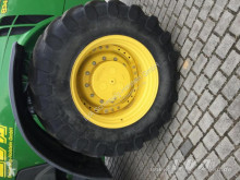 Tractor agrícola John Deere usado