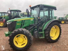 Tractor agrícola John Deere usado