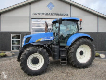 Tractor agrícola New Holland usado