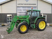 Traktor John Deere ojazdený