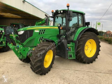 Tractor agrícola John Deere usado