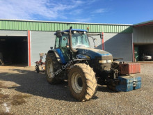Tracteur agricole New Holland