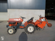 Kubota Bulltra B - 10 farm tractor 二手