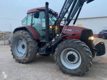 Tracteur ancien Case IH MX135