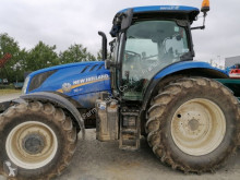 Tracteur agricole New Holland