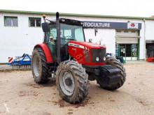 Tractor agrícola Massey Ferguson usado