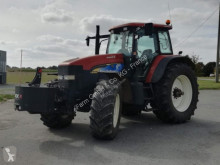 Tractor agrícola New Holland usado