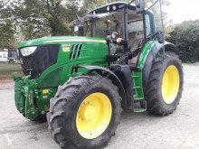 Trattore agricolo John Deere usato