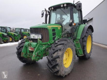 Zemědělský traktor John Deere použitý