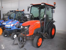 Tractor agrícola Kubota usado