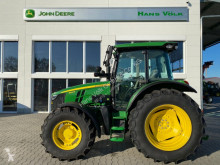 Tractor agrícola John Deere 5100 R novo
