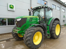 Tractor agrícola John Deere usado