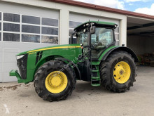 Mezőgazdasági traktor John Deere használt