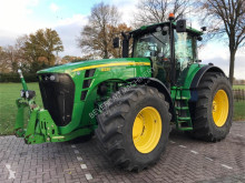 John Deere 8330 Landwirtschaftstraktor gebrauchter