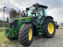 Tractor agrícola John Deere usado