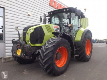 Tracteur agricole Claas