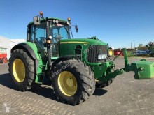Mezőgazdasági traktor John Deere használt