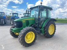 Mezőgazdasági traktor John Deere használt