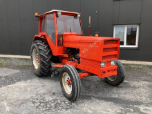 Tractor agrícola Renault usado
