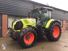 Tracteur agricole Claas Arion 620 CIS