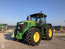 Trattore agricolo John Deere 7260R usato