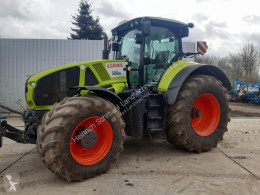 Tractor agrícola Claas Axion 940 usado