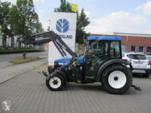 Tractor agrícola New Holland usado