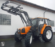 Mezőgazdasági traktor Renault használt