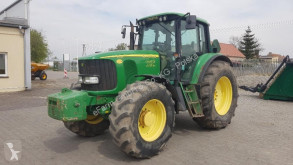 Ciągnik rolniczy John Deere