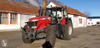 Mezőgazdasági traktor Massey Ferguson használt