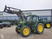 Zemědělský traktor John Deere použitý